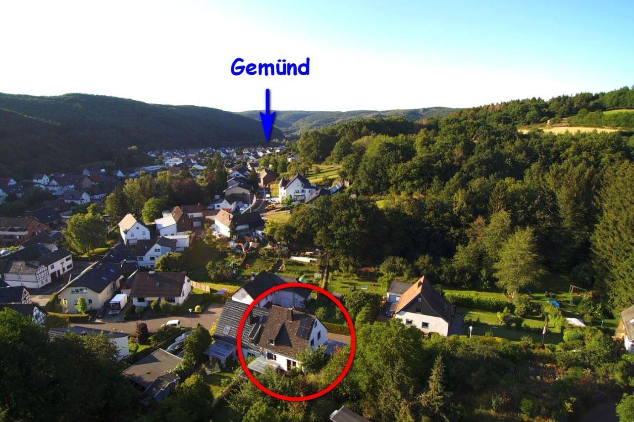 Toms Gaestehaus Schleiden Buitenkant foto